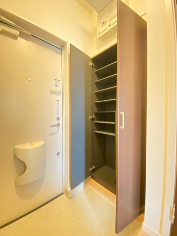 フォレストメゾン須磨寺の収納