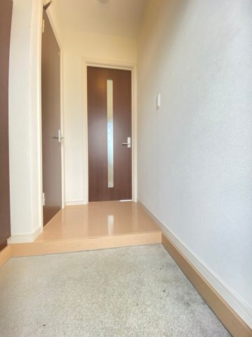 フォレストメゾン須磨寺の玄関