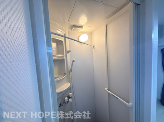 【浴室】 | カサベラ岡本 | お風呂はございませんが、シャワールームがございます♪