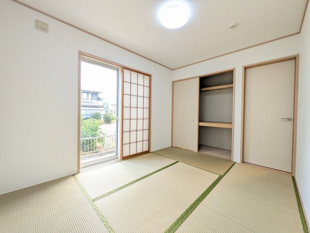 八王子市　下柚木　中古戸建ての収納|～大容量収納可能な押入れ付き～