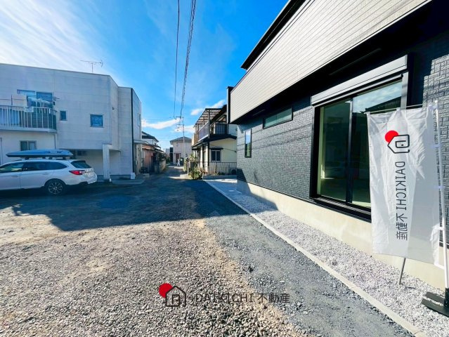 【前面道路含む現地写真】 | 桶川市末広6期　GRAFARE　新築戸建　全1棟　1号棟