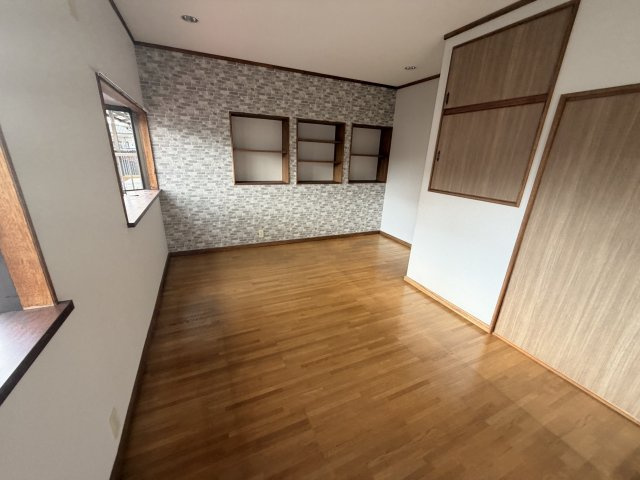 鳥飼上3丁目戸建ての居間・リビング