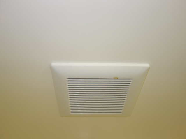 ハイツナカノの浴室