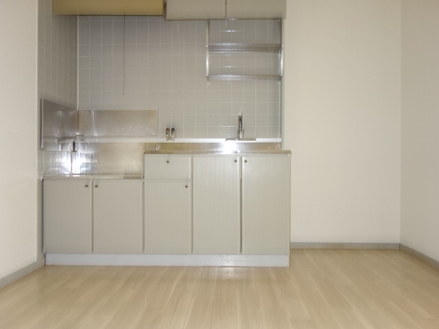 ハイツナカノの居間・リビング