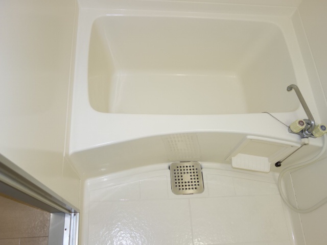 ハイツナカノの浴室