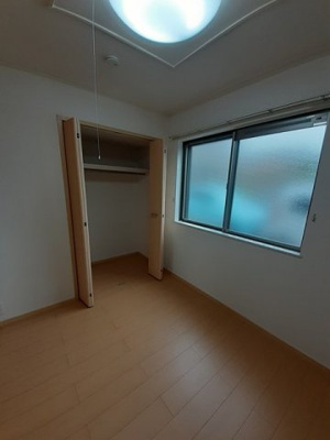 【収納】 | メゾン・リュミエールⅡ | 小物を収納するのに便利です