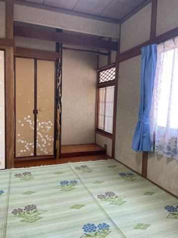 福山市曙町一丁目の和室