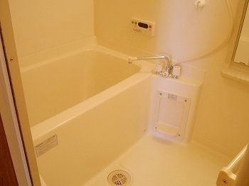 【浴室】 | グリーン・ゲーブルズＡ