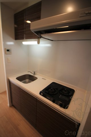 スプランディッド新大阪DUEのキッチン