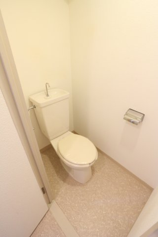 ハピネス東須磨のトイレ