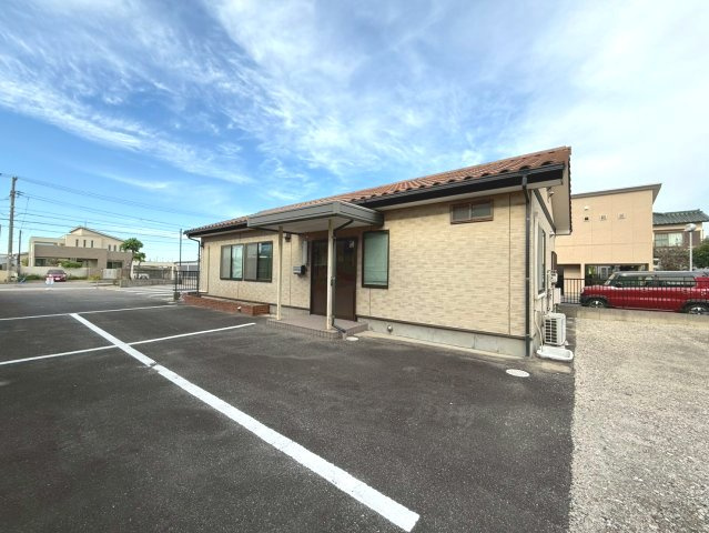 碧南三度山貸事務所の外観