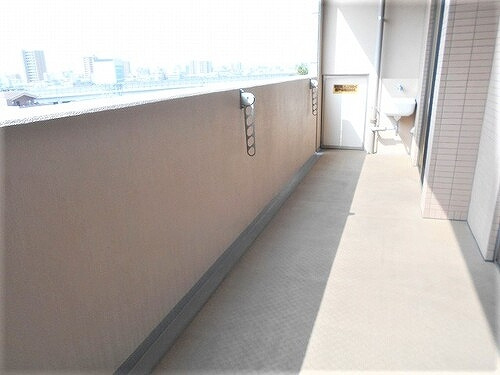 パークヒルズ己斐西町のバルコニー|バルコニー・スロップシンク　※2020年5月撮影