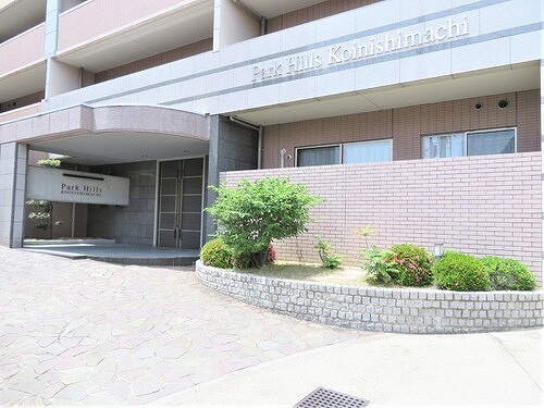 パークヒルズ己斐西町のエントランス|ポーチ　※2024年5月撮影