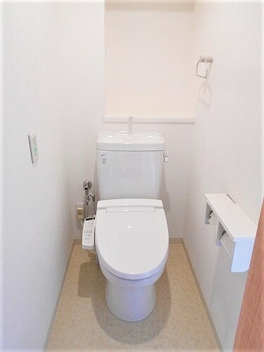 パークヒルズ己斐西町のトイレ|洗浄機能付き便座　※2020年5月撮影