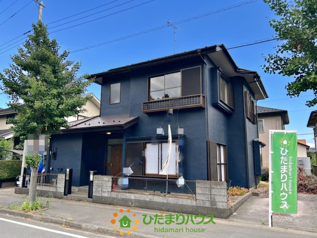 久喜市菖蒲町1期　中古一戸建ての外観|シックなネイビートーンの外壁が魅力のお住まいです。落ち着いた佇まいでありながら個性が光る、こだわりのデザインが素敵です。