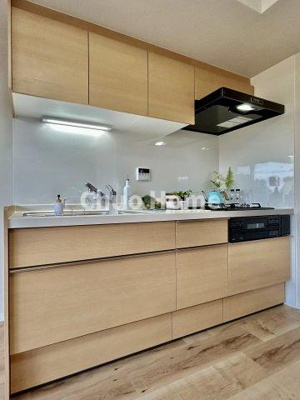 【キッチン】 | アーバンヒルズ北綾瀬第2 | ワイドで収納豊富なシステムキッチン