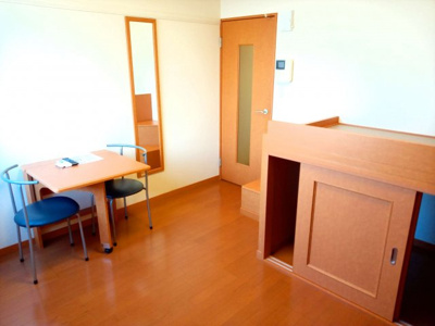 【居間・リビング】 | レオパレス橘 | ゆったりとした居間です