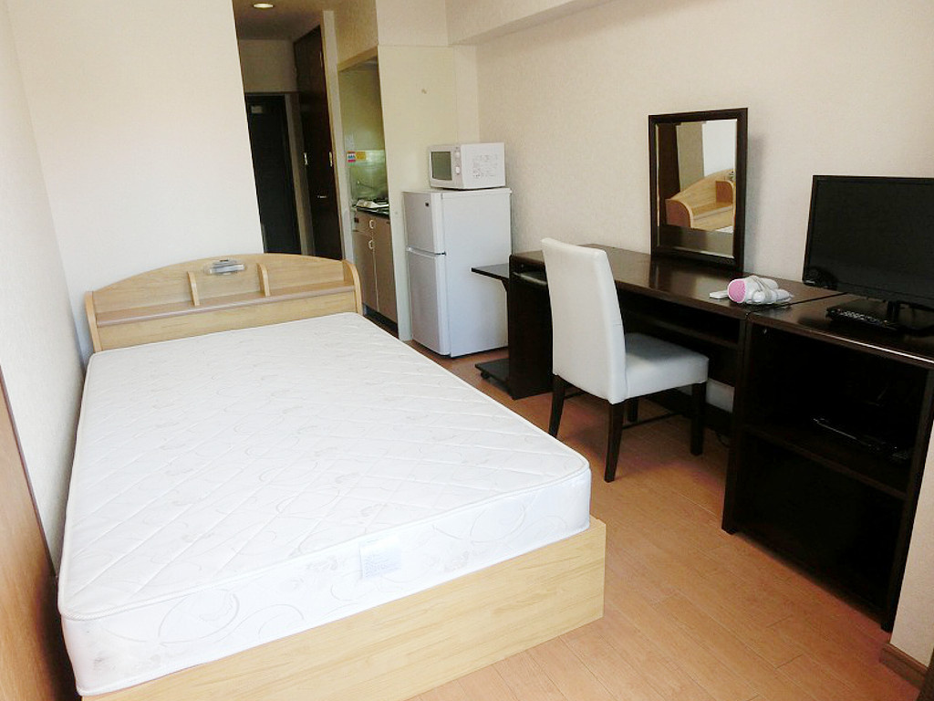 益井ビルの内装|明るい色調の室内です