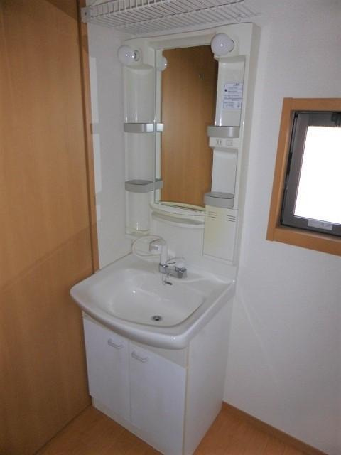 サニーヒルⅡの洗面所|洗面所