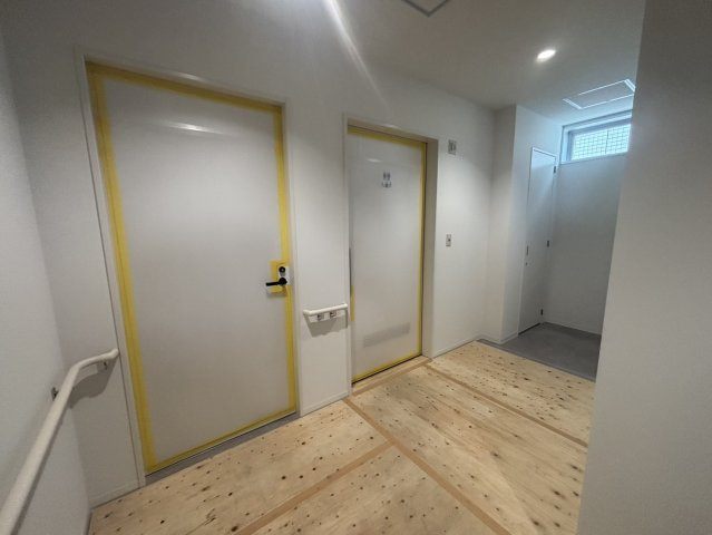 【玄関】