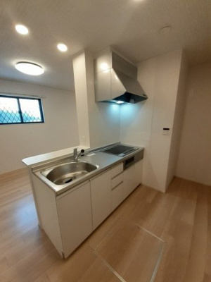 【キッチン】 | リブリオポラ　Ａ | コンパクトなキッチンで掃除もラクラク