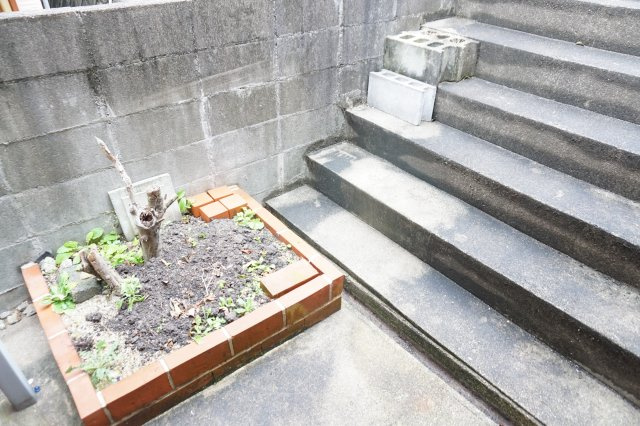 中古戸建　大東市寺川5丁目（昭和54年築）の庭