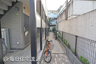 【エントランス】 | ハーベスト馬事公苑