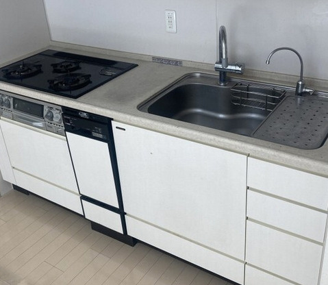 アルス梅田東のキッチン