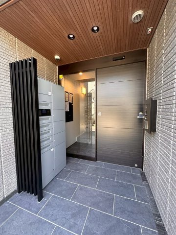 Ｅｌｙｓｅｅ　Ｍｉｔａｋａのエントランス