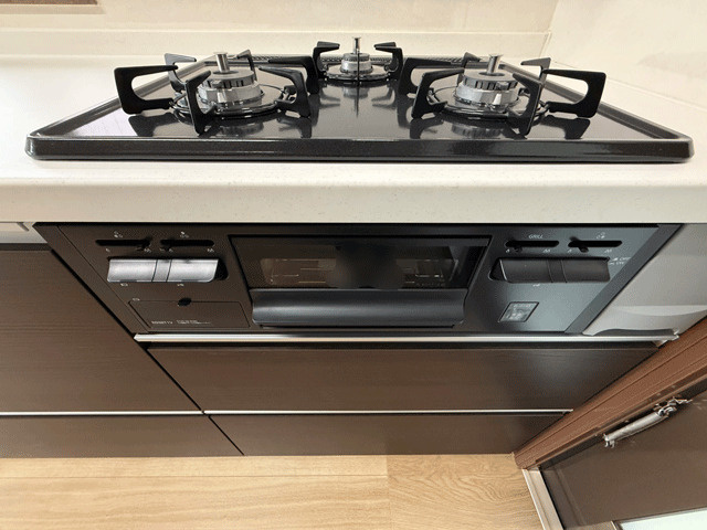 青葉区中山2丁目　セキスイハウス施工中古住宅のキッチン