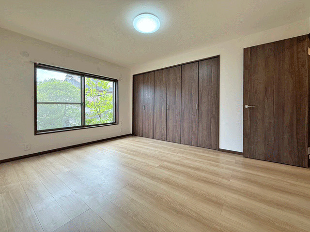 青葉区中山2丁目　セキスイハウス施工中古住宅の洋室