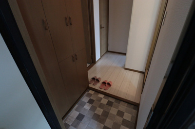 【玄関】 | エコーハイツマルオカ