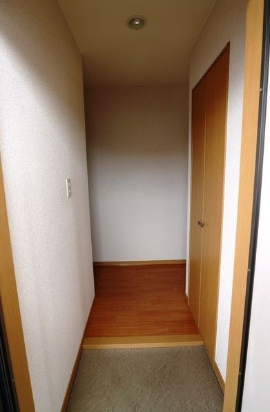 スプリングコート香久山の玄関