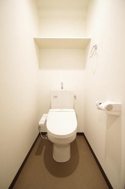 熊本市東区神水本町の賃貸マンションのトイレ