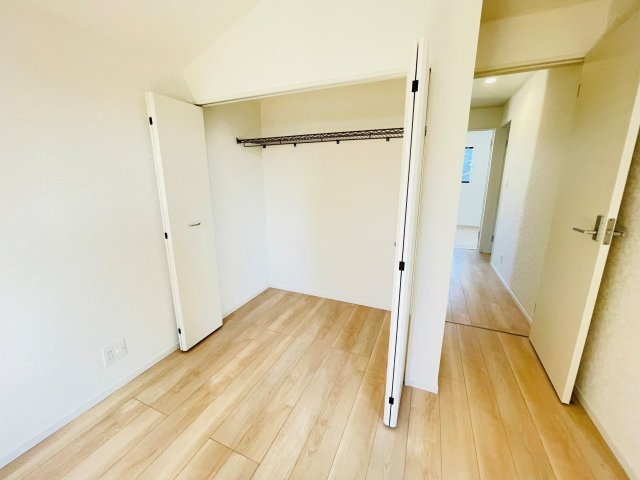 豊田市市木町第4　新築分譲住宅　全2棟　1号棟の収納|豊富な数のクローゼットには、衣類、日用品、家族の思い出まで大切に保管できます♪