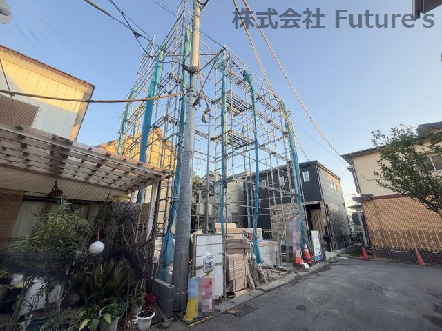 三郷市幸房　新築戸建　全1棟の外観|現地の写真になります。