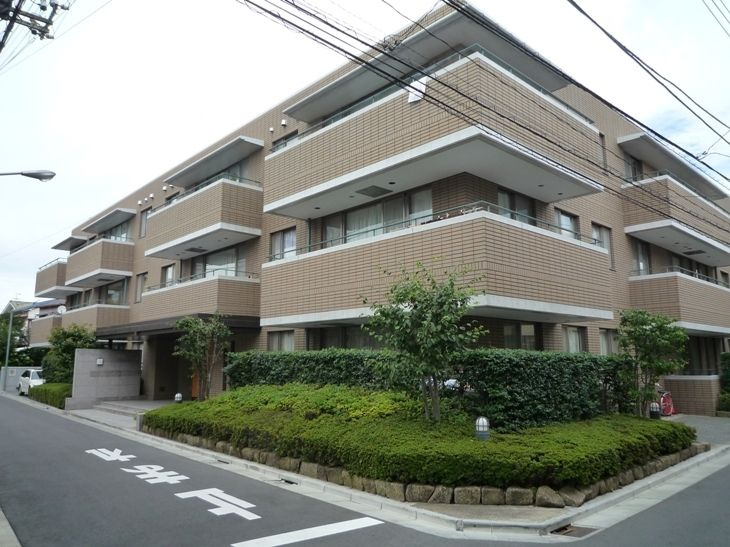 LANAI COURT 25の外観