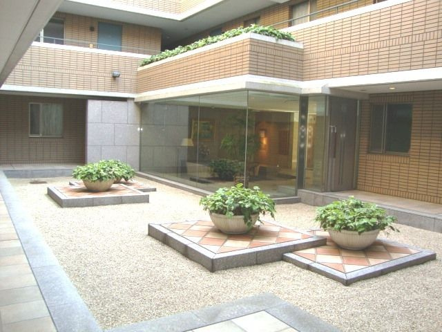 LANAI COURT 25のエントランス