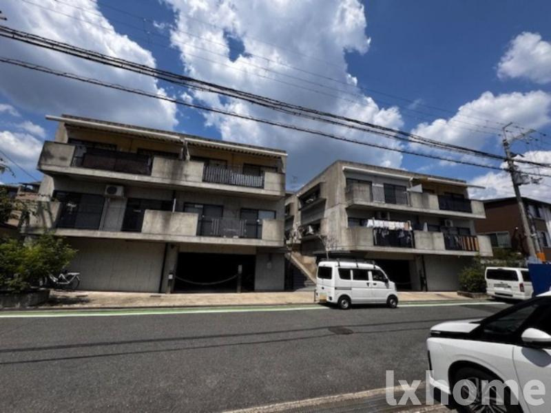 ラジュニール春日丘の外観|外観は落ち着いています