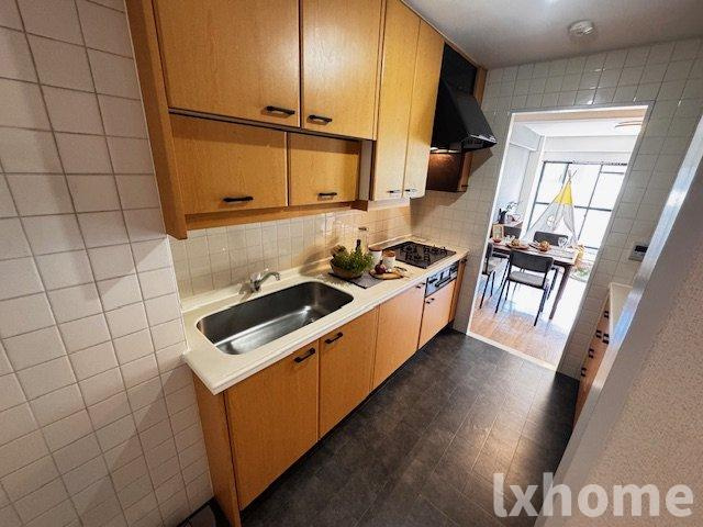 ラジュニール春日丘のキッチン|お料理しやすいキッチンです