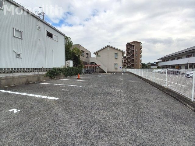 ベルメゾンYAMATOの駐車場