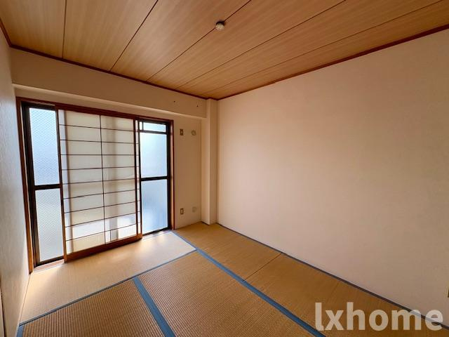 サンクリスタルハウスの和室|フローリングだけでなく、和室もあります