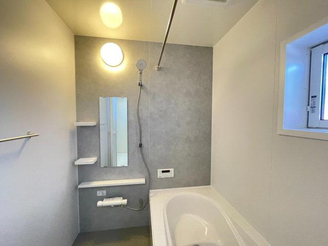 豊田市平山町1丁目　新築分譲住宅　全1棟　1号棟の浴室