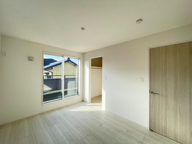 豊田市平山町1丁目　新築分譲住宅　全1棟　1号棟の洋室