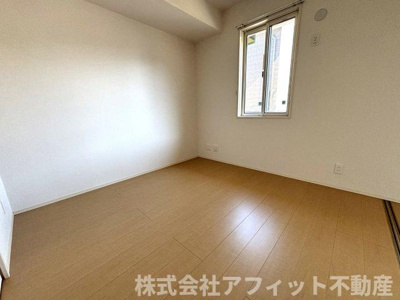 【寝室】 | ブルーノ千代田 | 洋室4.5帖