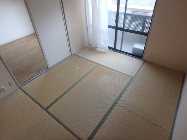 【寝室】 | カーサ・オクムラ | ゆとりの広さです