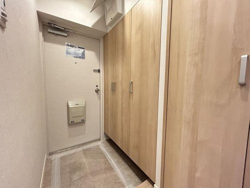 ベルヴェデールイトーピア武庫川の玄関