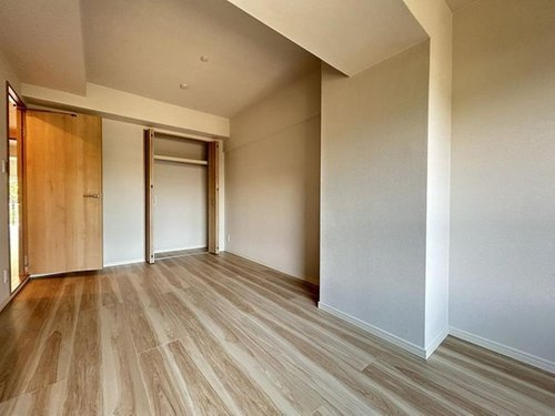 ベルヴェデールイトーピア武庫川の洋室