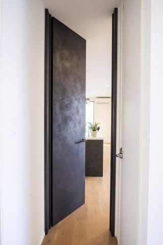 御殿場市大坂　全２棟の設備|リビングドア：ハイドア　現地写真