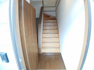 【玄関】 | ブルーマウンテンⅢ | 毎日通る玄関はこちらです